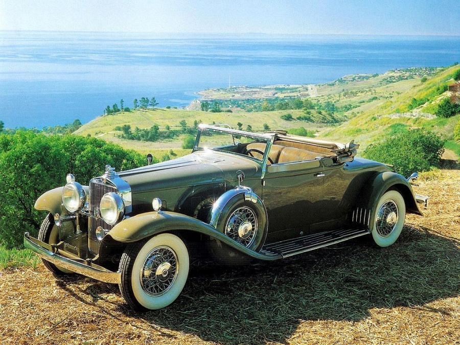  Stutz DV32 Roadster by Derham 1932 года  (фото 1 из 1)